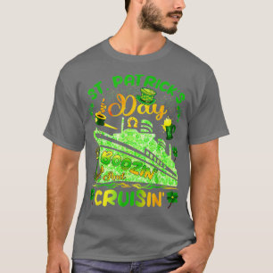 Funny St Patricks Day 2023 Kreuzfahrt Booten T-Shirt