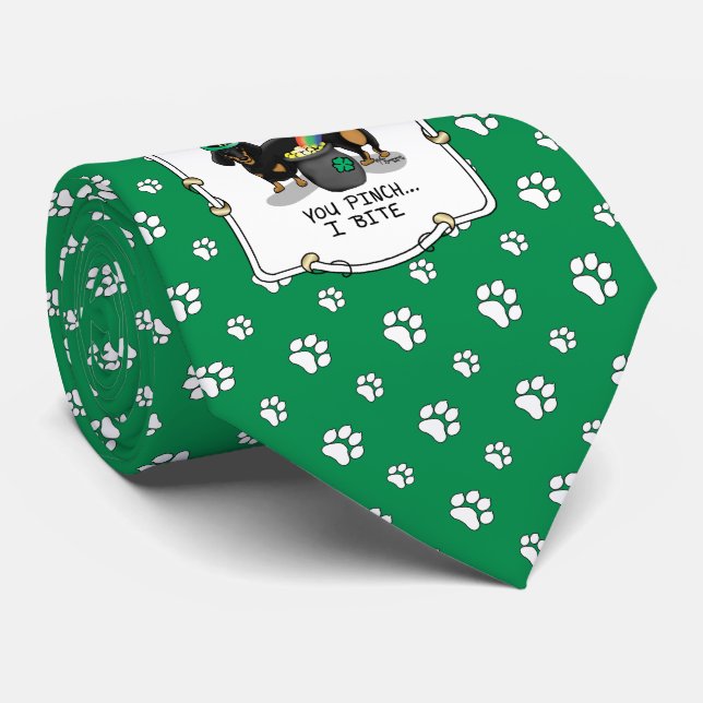 Funny St. Patrick's Day Dackel (schwarz & tan) Krawatte (Gerollt)