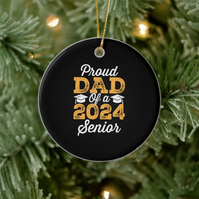 Funny Stolz Vater eines Abschluss-Geschenks 2024 Keramik Ornament (Baum)