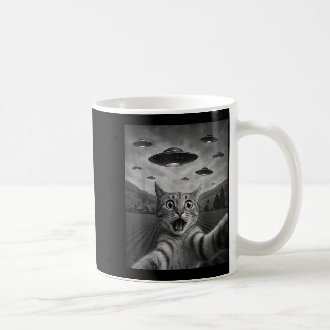 Funny Surprised Ed Cat Selfie With Alien Ufo Cat U Kaffeetasse (Rechts)