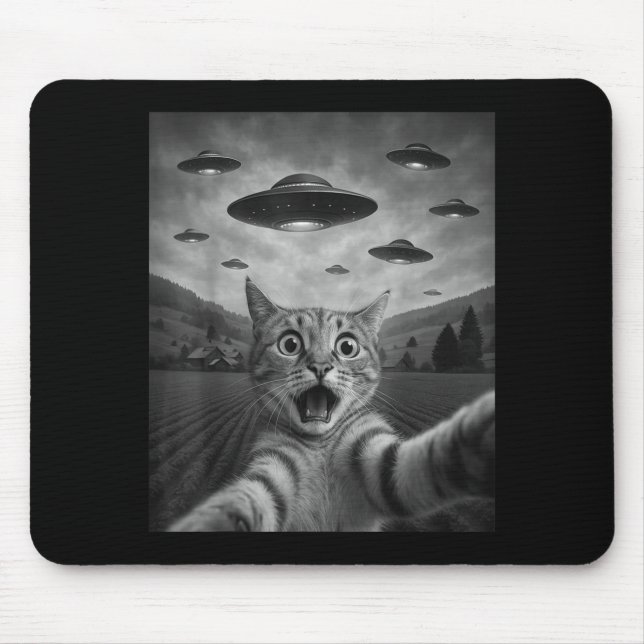 Funny Surprised Ed Cat Selfie With Alien Ufo Cat U Mousepad (Vorne)