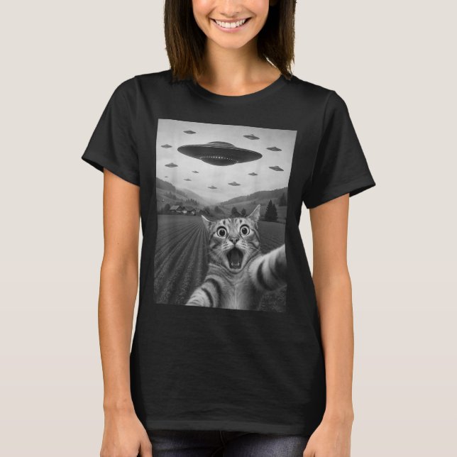 Funny Surprised Ed Cat Selfie With Alien Ufo Cat U T-Shirt (Vorderseite)