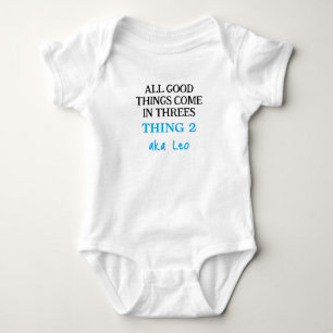 Funny Triplets Outfit mit Namen, Custom Boy Baby Strampler