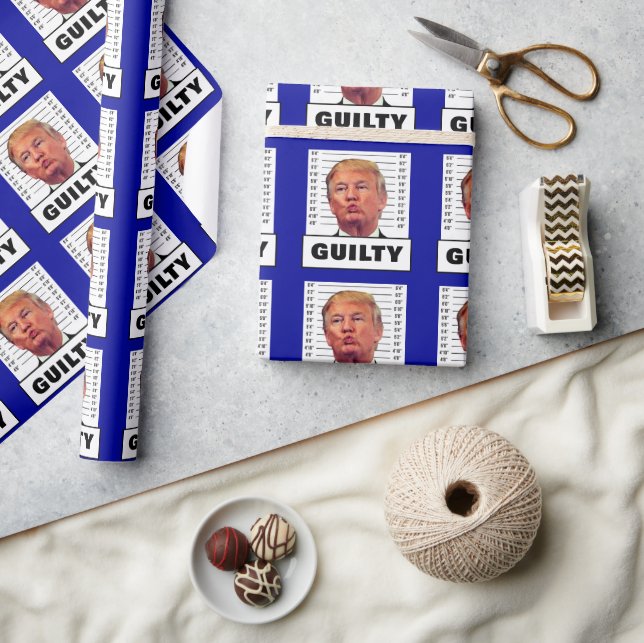 Funny Trump Guilty Geschenkpapier (Kunsthandwerk)