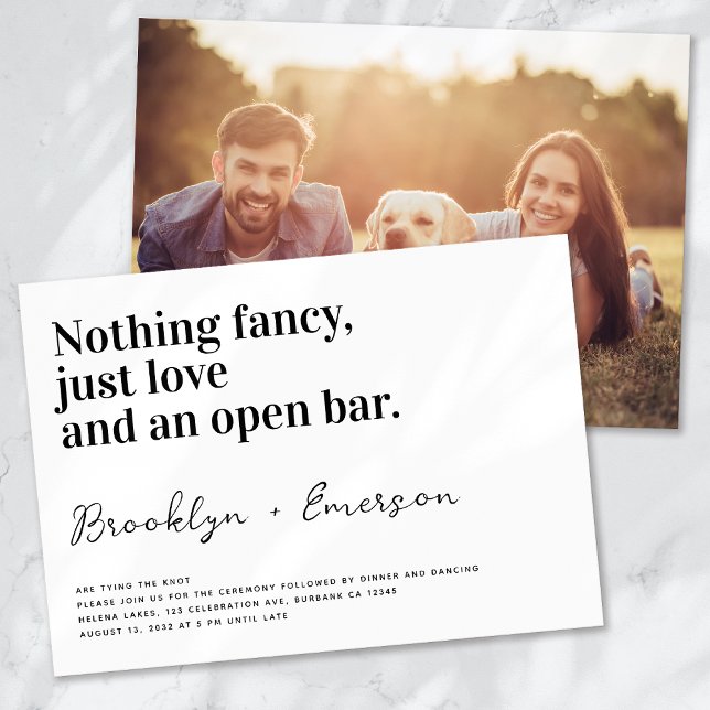 Funny Typografy Schwarz-weiß Wedding Einladung (Von Creator hochgeladen)