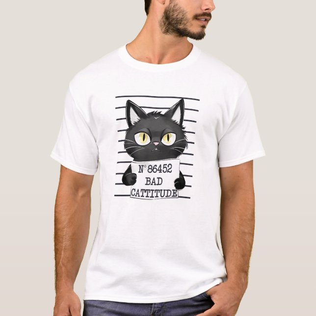 Funny und Niedlich Black Cat Mugshot T-Shirt (Vorderseite)