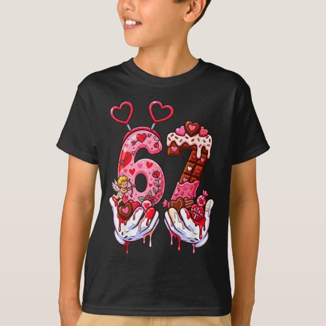 Funny Valentine's Day 67 Meme Hands Six Seven Cud  T-Shirt (Vorderseite)