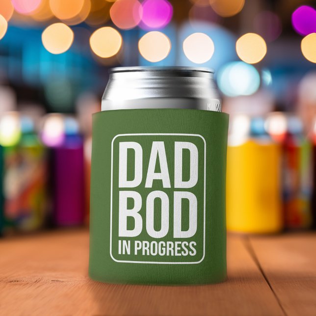 Funny Vater Bod in Progress Spaß Vatertag Dosenkühler (Funny Can Cooler - Dad Bod in Progress - Father's Day Gift or a New Dad Favor)