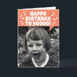 Funny Vintag 50er Kid Sing Loud und Proud Birthday Karte<br><div class="desc">Ein Vintages 50er Schwarz-Weiß-Foto eines kleinen Mädchens,  das laut singt. Das Foto ist einfach zufällig ich. Was mir im Ton fehlte,  habe ich mich in der Lautstärke ausgedacht! Ich sage,  singe laut und stolz! Niedliche Geburtstag-Karte für diejenigen,  die sich beziehen können.</div>