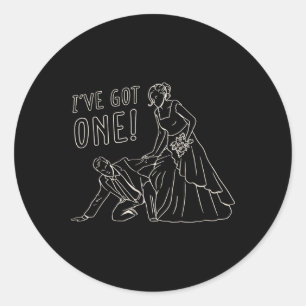 Funny Wedding Bridge and Groom Design Runder Aufkleber