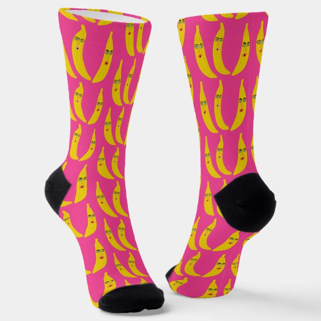 Funny Whimsical Bananas Muster Fun Fruity Faces Socken (Gewinkelt)
