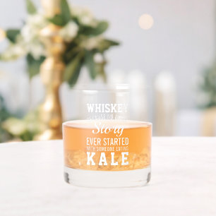 Funny Whiskey versus Kale Zitat White Text Whiskyglas