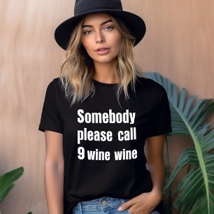 Funny Wine Emergency Moderne Typografie Tri-Blend Shirt