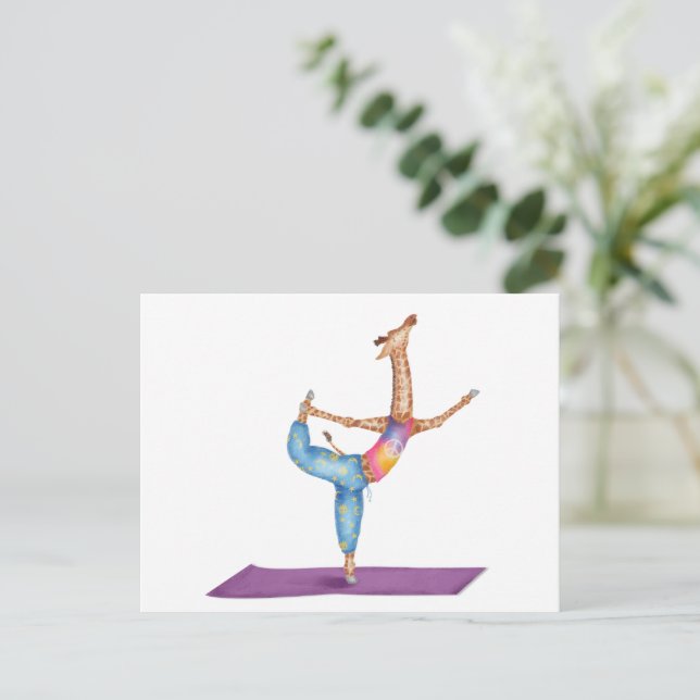 Funny Yoga Giraffe Postkarte (Stehend Vorderseite)