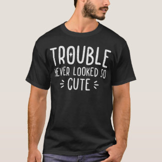 Funnyrouble Never Looked So Cute Retro Saying boy T-Shirt