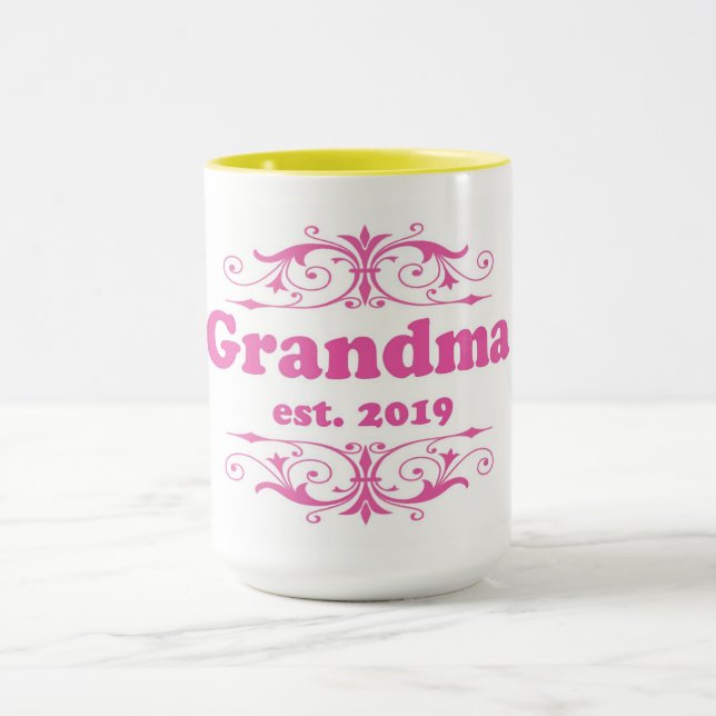 Für diese Sonderaktion "Oma 2019" Tasse (Zentrum)
