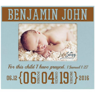 Für dieses Kind muss der blaue Bildrahmen beibeha