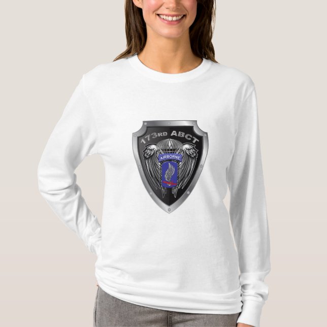 Für ihr-173. Im Flugzeug Brigade-Kampfteam T-Shirt (Vorderseite)