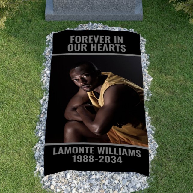 Für immer in unserem Herz kundenspezifisches Foto  Banner (Forever In Our Hearts Custom Photo Grave Blanket Banner
)