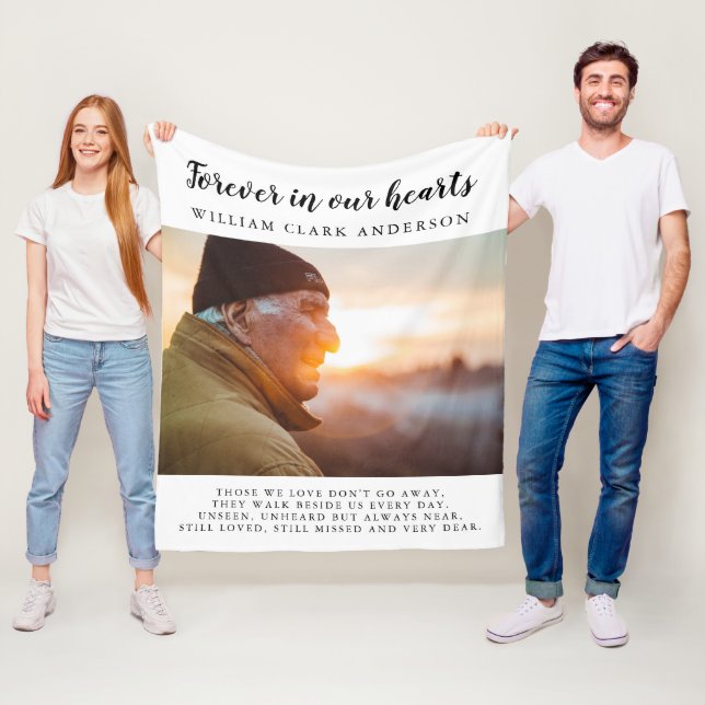 Für immer in unserem Herzen Foto Gedicht Tribut Bl Fleecedecke (Beispiel)