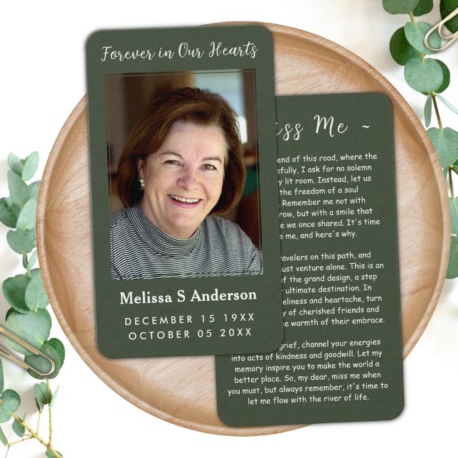 Für immer in unserer Herz-Begräbniskarte (Von Creator hochgeladen)