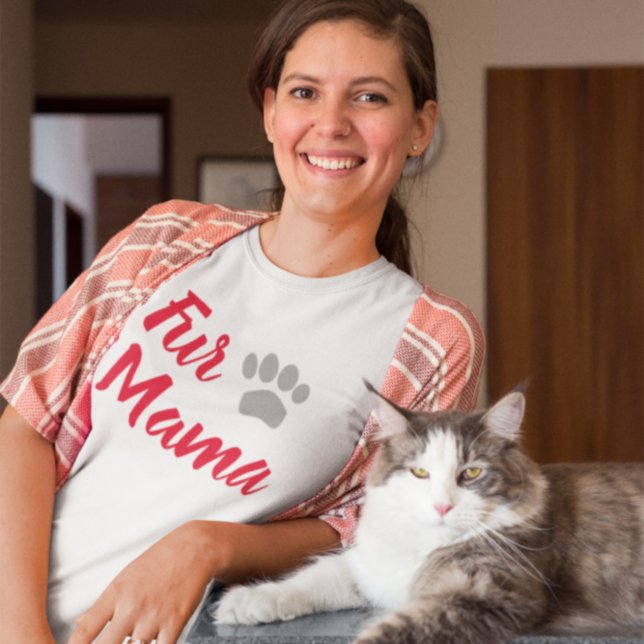 Fur Mama T-Shirt (Von Creator hochgeladen)