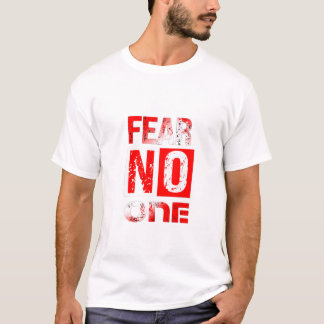 Fürchte Niemanden – Kühnes Mut Streetwear T-Shirt