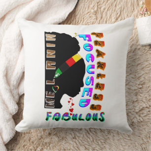 Furchtlos fokussierte Fabulous Melanin Kissen