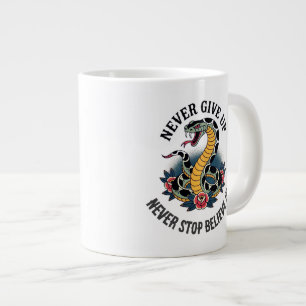Furchtloser Geist: Kühne Schlange und Rose Kunstwe Jumbo-Tasse