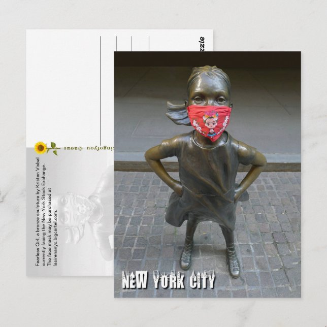 Furchtloses Mädchen mit bestickter Maske, NYC - V  Postkarte (Vorne/Hinten)