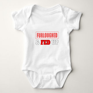 Furloughed u. oben gefüttert baby strampler