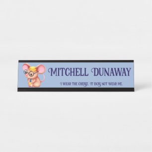 Furry Cheese Man Business Mouse Krawatte Nerdy Schreibtischnamensplakette