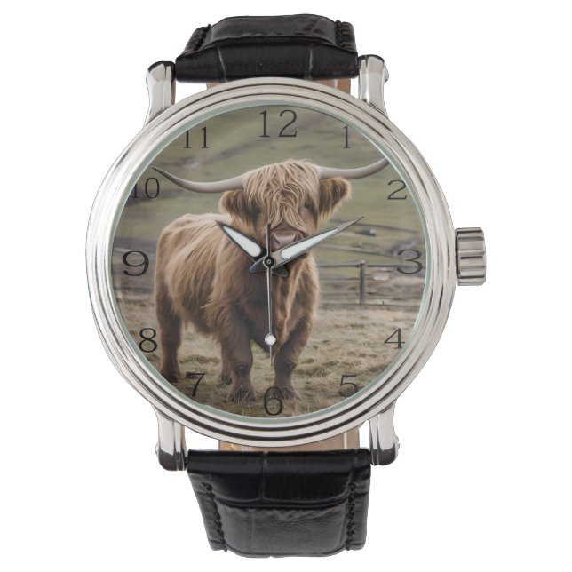 **"Furry Majestät: The Wooly Brown Highland Cow"** Armbanduhr (Vorderseite)