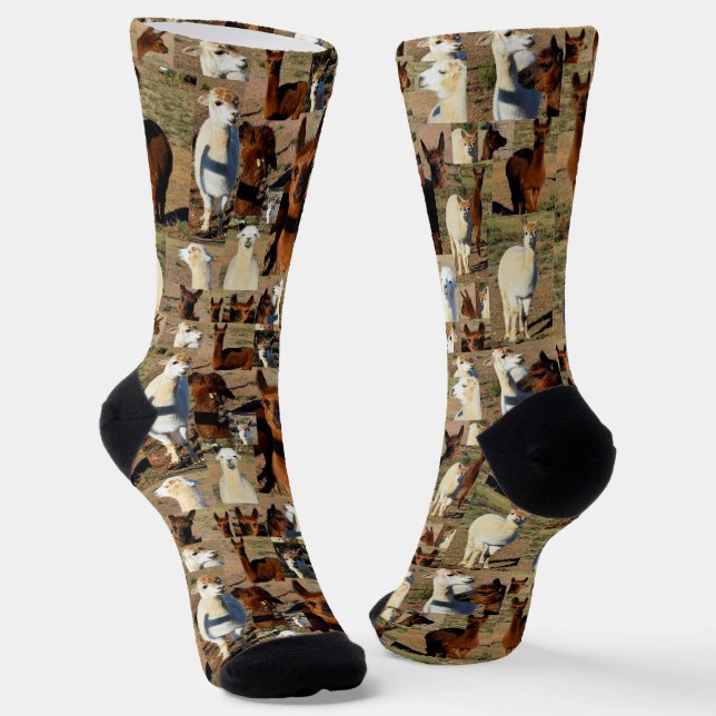 "Furry Moments: An Alpaca Foto Collage" Socken (Gewinkelt)