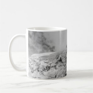 FUSS AUF DER HÖHE KAFFEETASSE