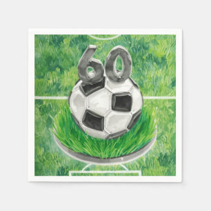 Fußball 60. Geburtstag mit Bällen auf grünem Rasen Serviette