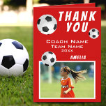 Fußball Ball Red Sports Coach Dankeskarte<br><div class="desc">Fußball Ball Red Sports Danke Coach Card. Fußball danke Ihnen Coach-Karte mit Foto,  danke Text,  Coach-Name,  Mannschaftsname,  Jahr,  Ihr Name und Fußball-Bälle. Foto Dankeschön Karte - fügen Sie Ihr Foto zur Vorlage. Personalisieren Sie die Karte mit Namen und Text. Vielen Dank für die Karte für die Fußballmannschaft Coach!</div>