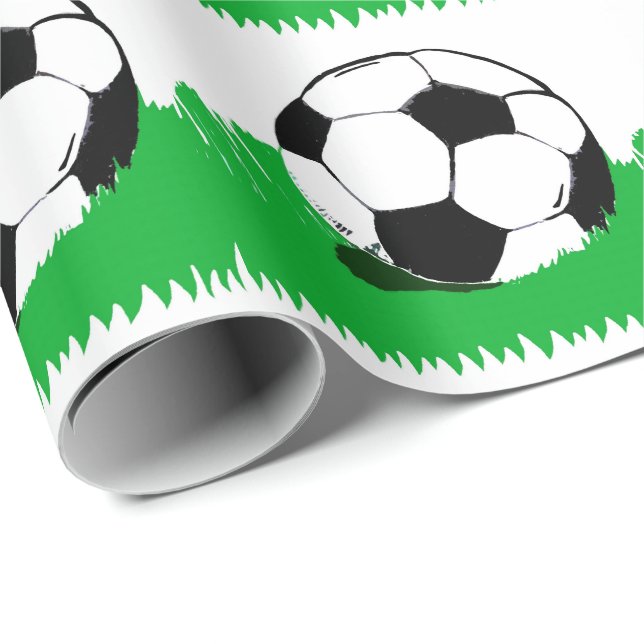 Fußball-Bälle in Gras-Muster-Umhüllungspapier Geschenkpapier (Rolleneckpunkt)