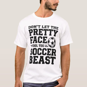 Fußball-Biest Hübsches Gesicht Vintage-Typografie- T-Shirt