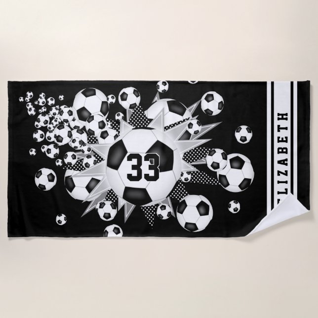 Fußball-Blowout-Mädchen nennen Jersey-Nummer Strandtuch (Vorderseite)