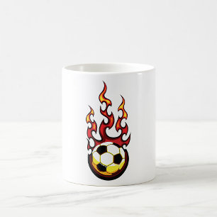 Fußball brennend kaffeetasse