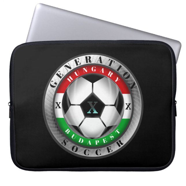 Fußball Budapest Ungarn Generation X Laptopschutzhülle (Vorderseite)