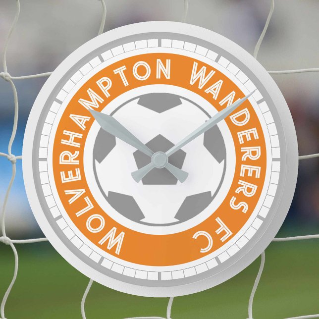 Fußball-Lüfter oder Fußball-Unterstützer Runde Uhr (Von Creator hochgeladen)