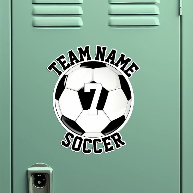 Fußball-Mannschaftsname und Spielernummer Benutzer Aufkleber (Soccer sticker with custom team name and player number on a metal locker)