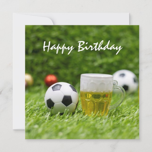 Fußball mit Ball und Bier Happy Birthday Karte (Vorderseite)