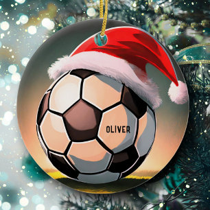Fußball mit Roter Weihnachtsmannmütze Weihnachten Keramik Ornament