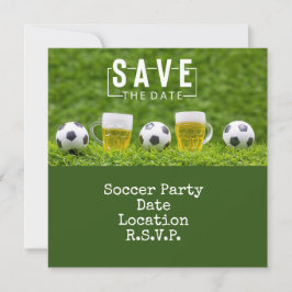 Fußball-Party mit Ball und Bier auf Grün Einladung