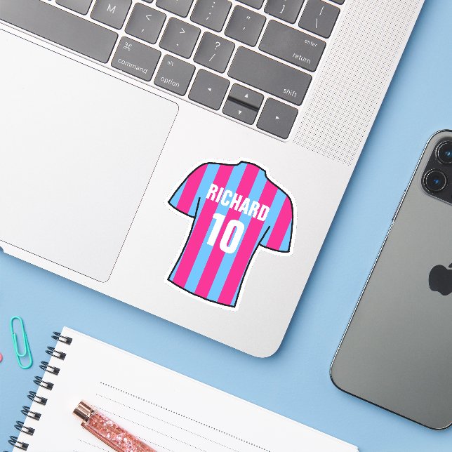 Fußball Shirt Design in Freude und Blau. Aufkleber (Laptop mit iPhone)