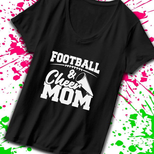 Fußball und Mama - Sport in der Hochschule T-Shirt (Von Creator hochgeladen)