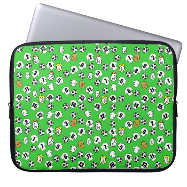 Fußbälle, weiße Shirts und Ventilatoren Laptopschutzhülle (Vorderseite)